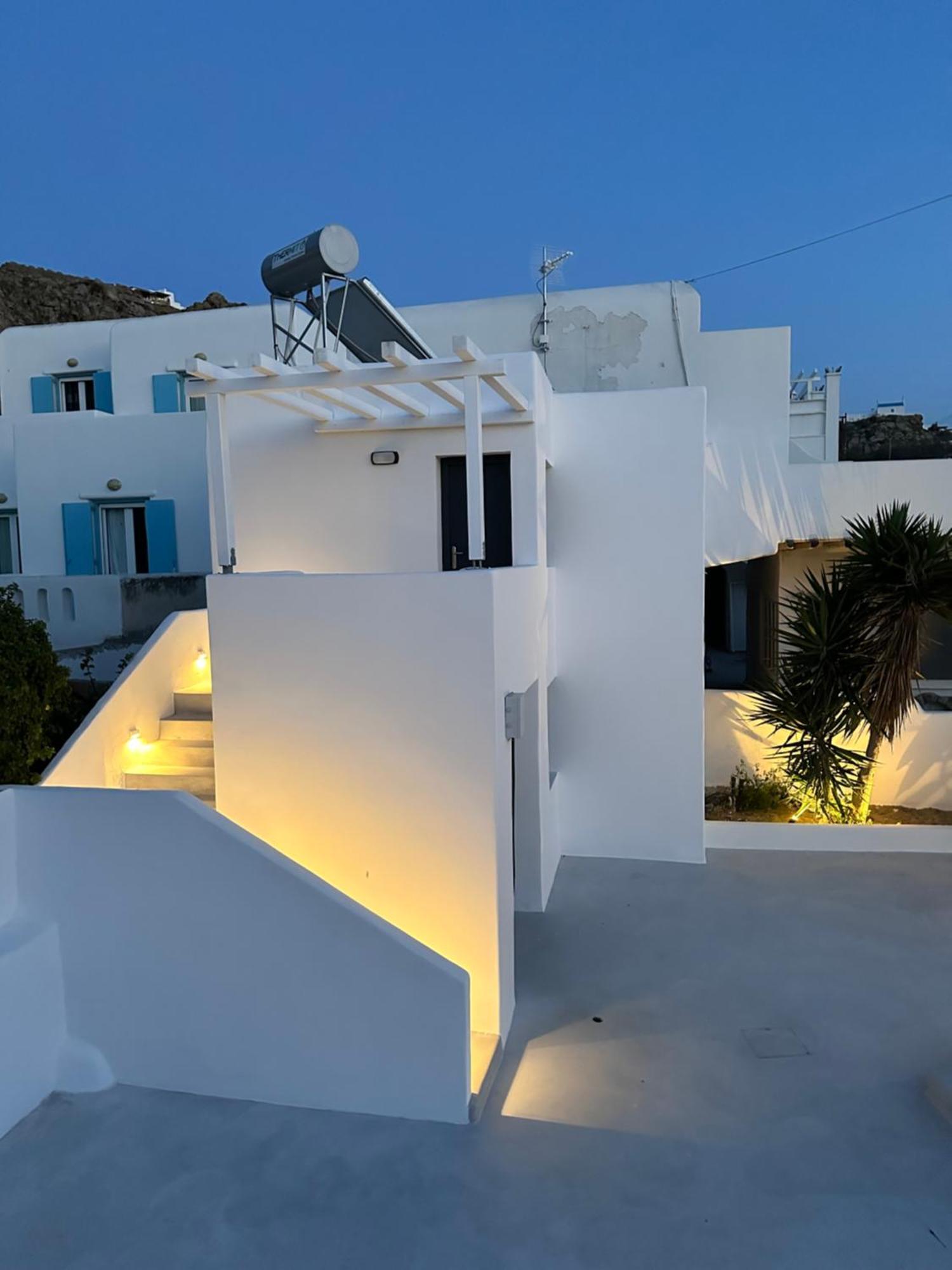 טורלוס The Coast Suites מראה חיצוני תמונה
